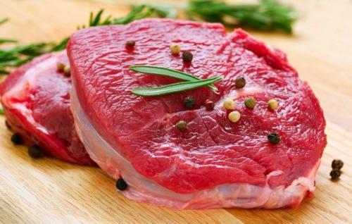 猫能不能吃生牛肉-图1
